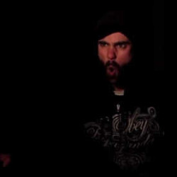 Pinotxet videoclip de «Sick»