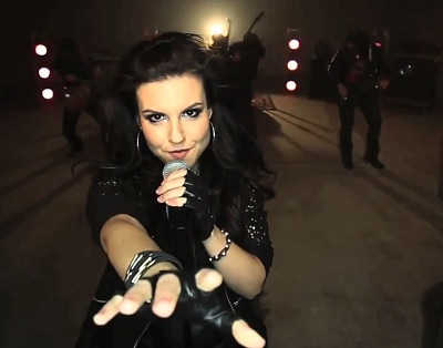 Xtasy videoclip de Revolution