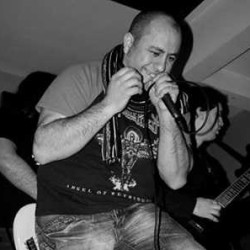 Blackhearth sin cantante