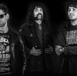 The Hammer Killers adelantan un tema