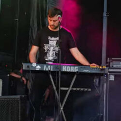 Blackhearth nuevo teclista